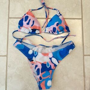 NWT Colorful Abstract Bikini Set